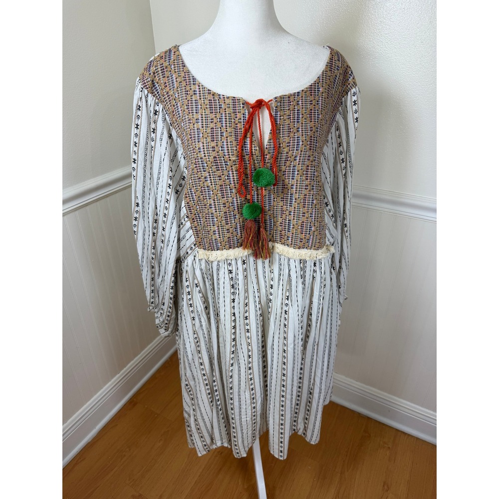 Hayden Los Angeles Peasant Dress Womens 1XL White Boho‎ Pom Pom Tassel Striped